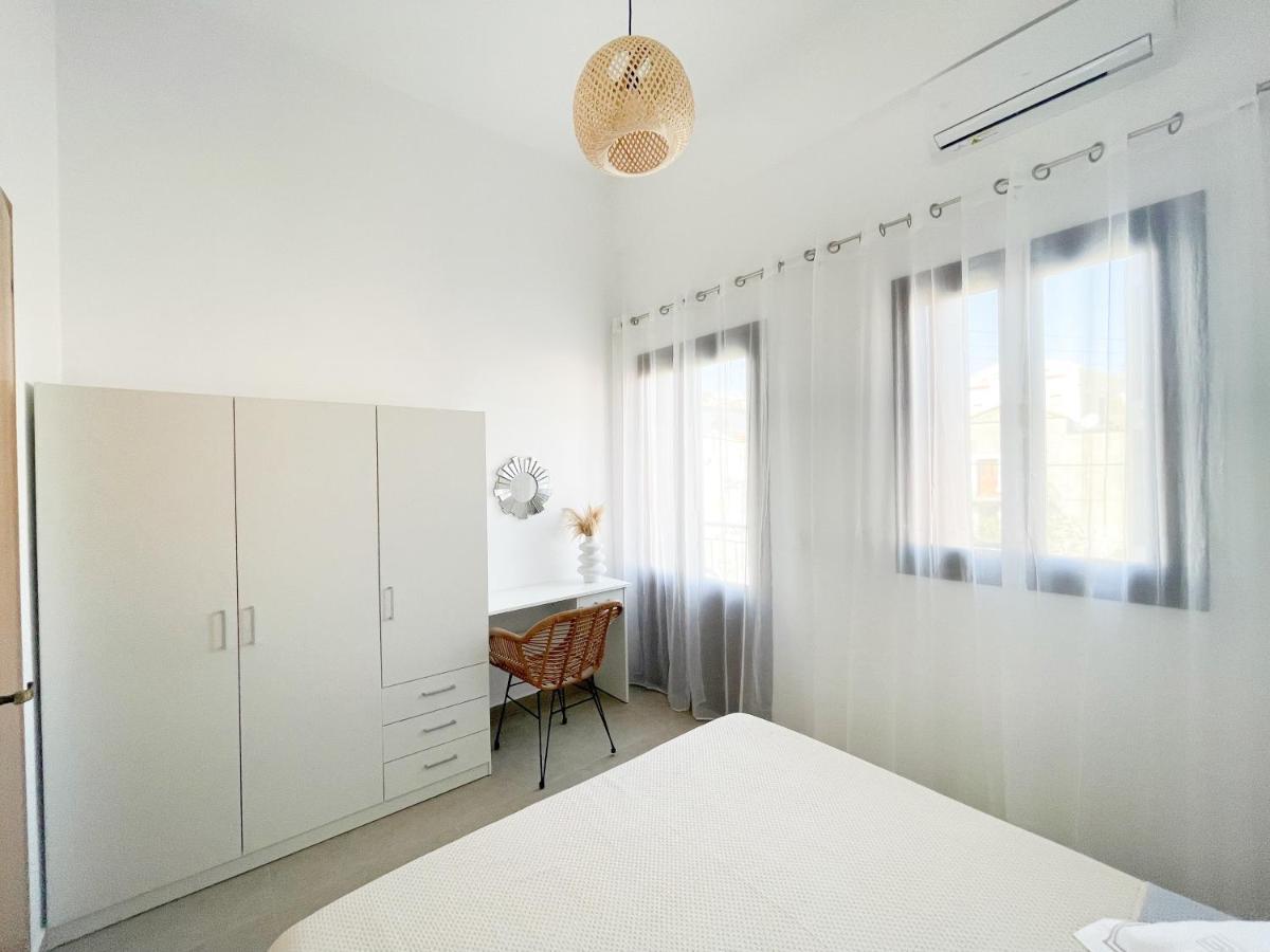 Casa Chara 2 Apartment Sými Luaran gambar