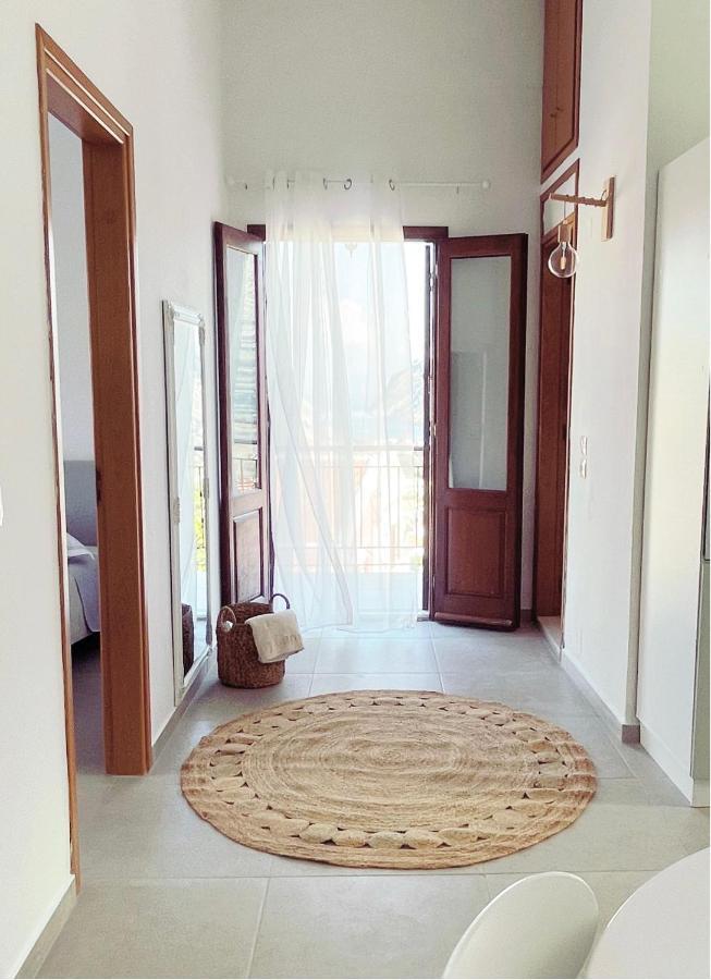 Casa Chara 2 Apartment Sými Luaran gambar